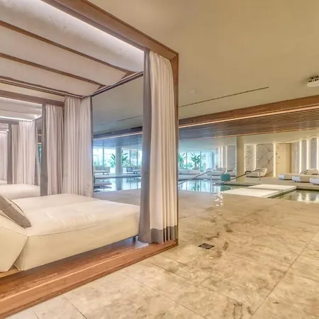 Διαμέρισμα Infinity Tower Private Luxury